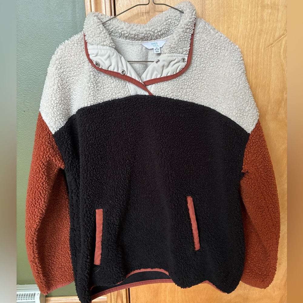 Time and Tru Black, Cream, and Brown Sherpa Sweater